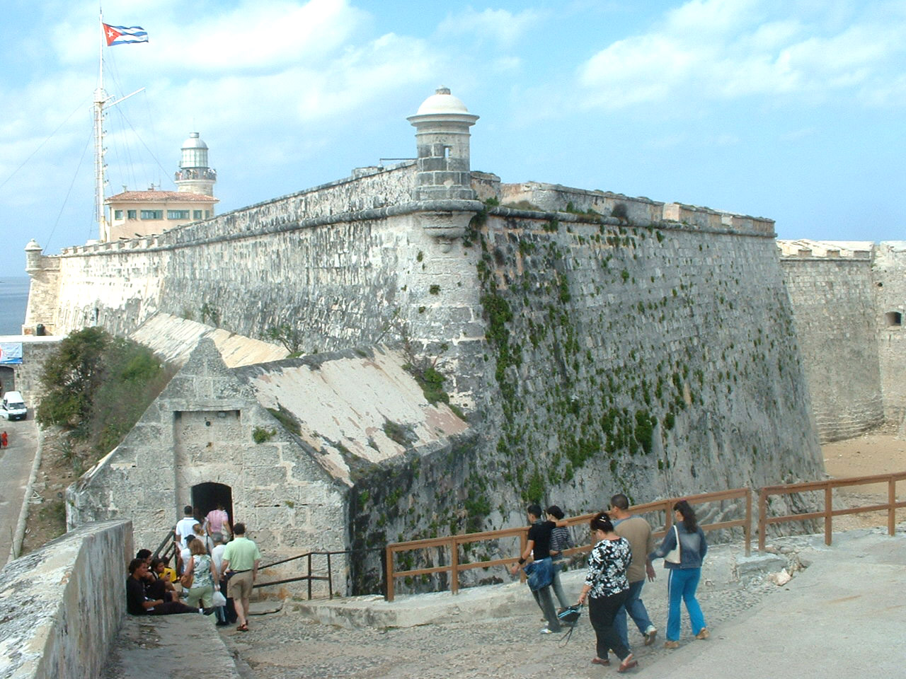 Entrada al castillo. Dar Clic para ampliar la Foto