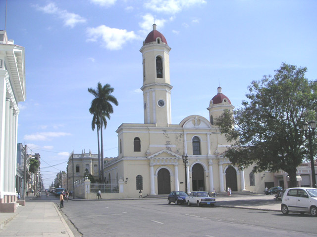 Catedral de Cienfuegos- Clicate per ampliare -