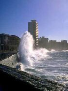 El Malecón en la ciudad de La Habana