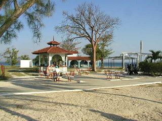 Centro Recreativo La Punta. Dar Clic para ver Detalles e Información