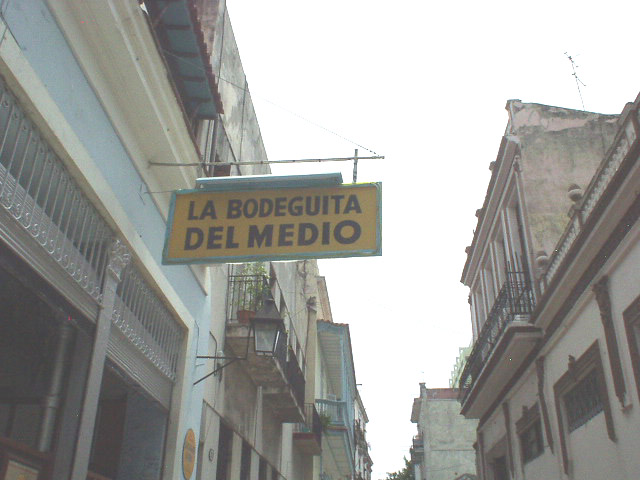 Restaurant Bar La Bodeguita del Medio (Habana Vieja). Dar clic para Ver Detalles