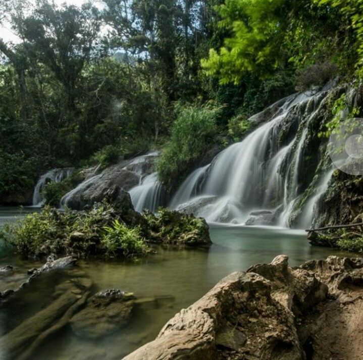 Salto en Trinidad